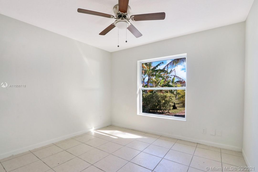 最近售出: $829,000 (0 贝兹, 0 浴室, 3211 平方英尺)