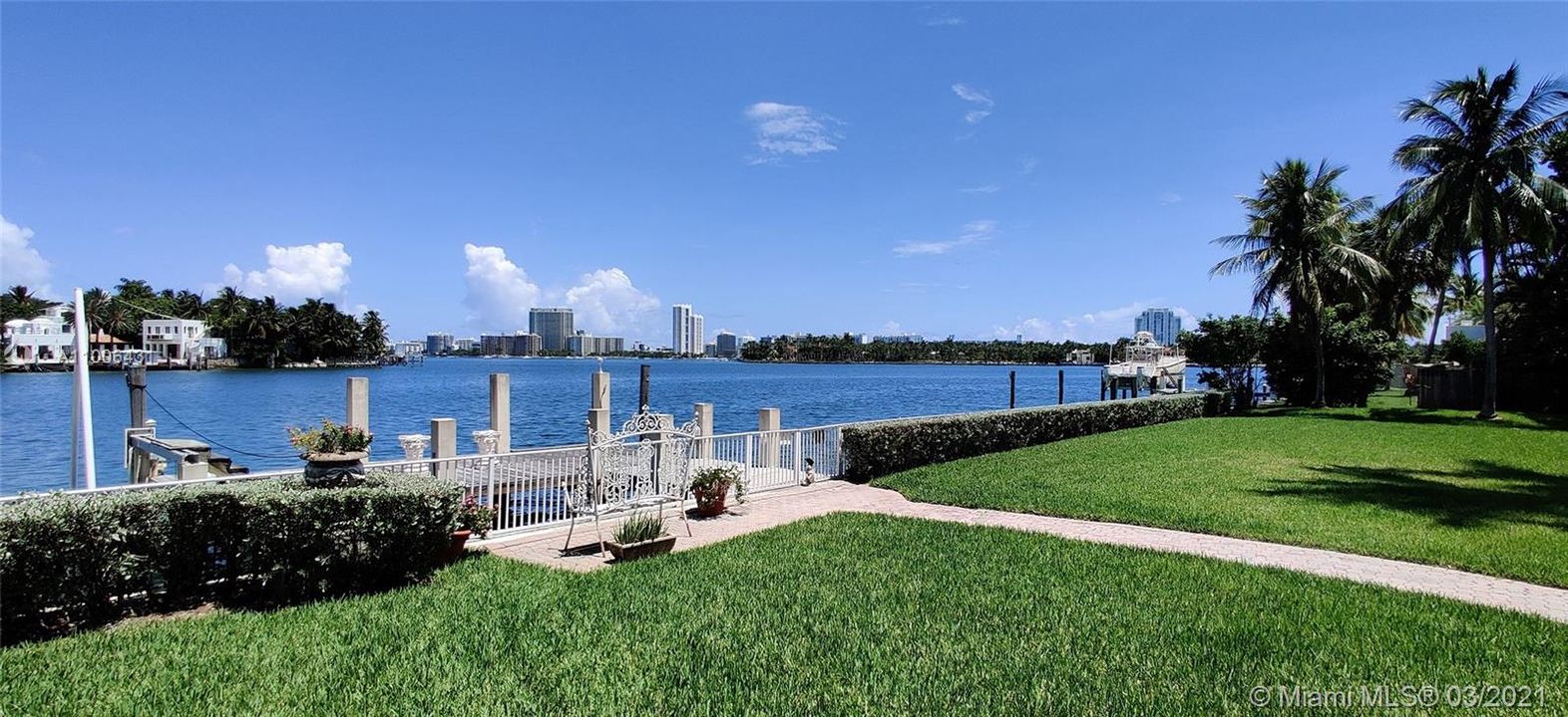 Recently Sold: $29,000,000 (6 beds, 5 baths, 8056 Square Feet)