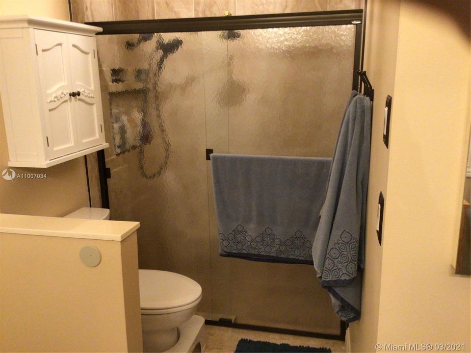 最近租的: $3,500 (3 贝兹, 2 浴室, 2164 平方英尺)
