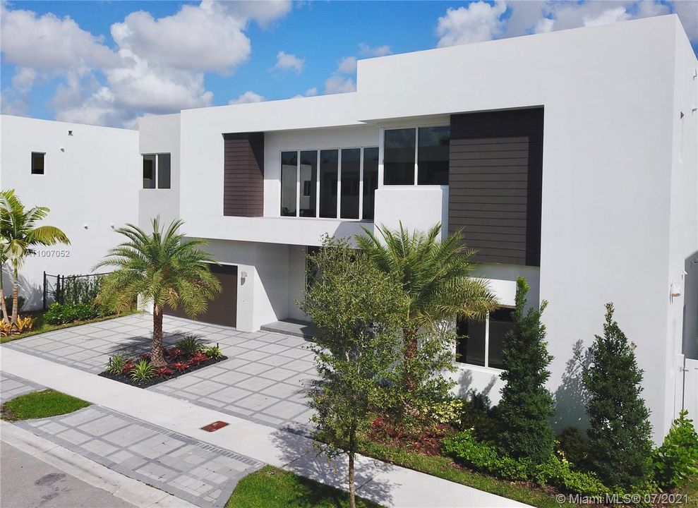 Recently Sold: $1,365,000 (6 beds, 6 baths, 0 Square Feet)