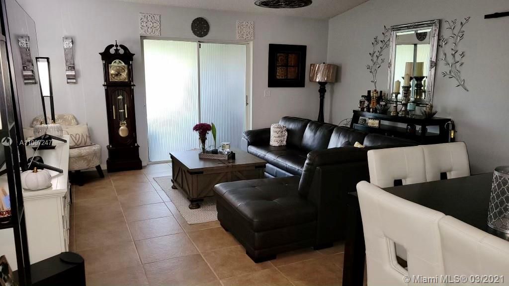 Vendido Recientemente: $225,990 (3 camas, 2 baños, 1264 Pies cuadrados)