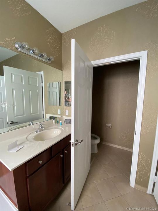 Недавно арендовано: $4,500 (5 спален, 4 ванн, 2759 Квадратных фут)