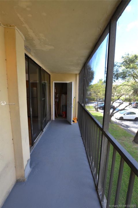 Recently Sold: $188,000 (3 beds, 2 baths, 1040 Square Feet)