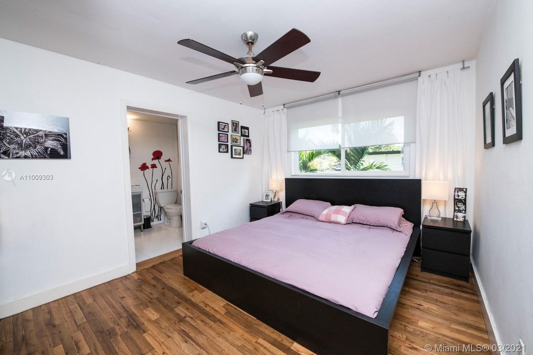 Недавно продано: $599,000 (3 спален, 2 ванн, 1613 Квадратных фут)