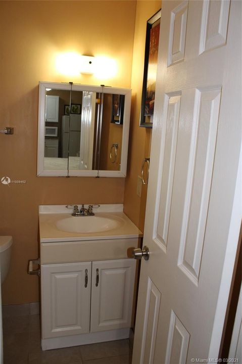 Recientemente alquilado: $950 (1 camas, 1 baños, 1692 Pies cuadrados)