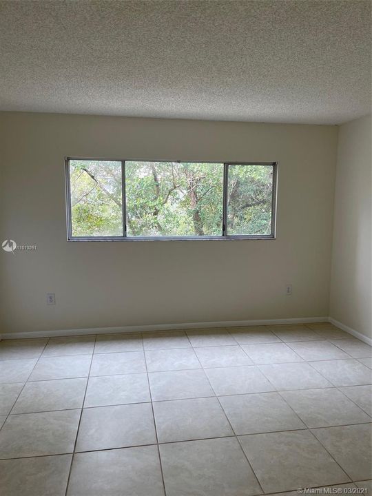 Recently Rented: $1,100 (1 beds, 1 baths, 540 Square Feet)