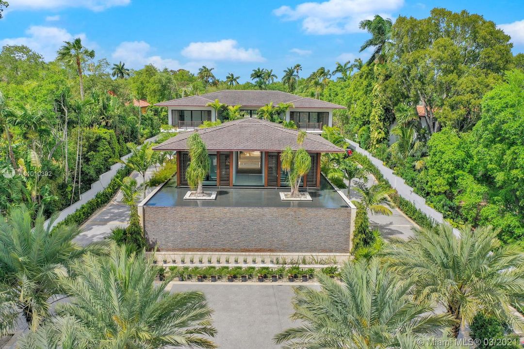 Recently Sold: $14,000,000 (8 beds, 9 baths, 10776 Square Feet)