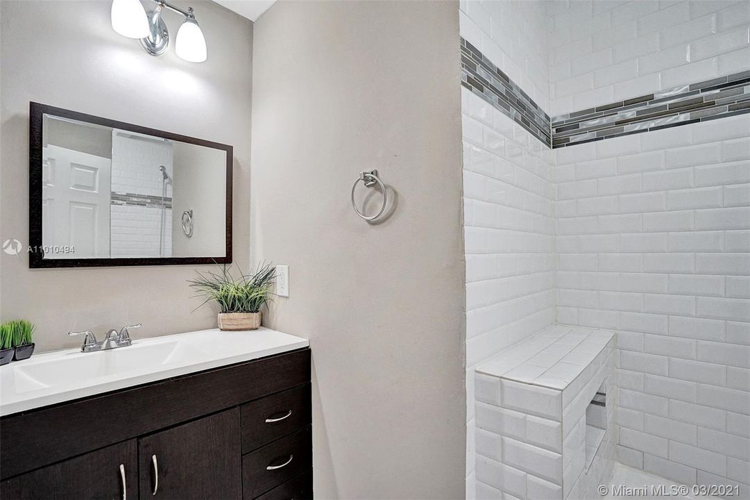 Recently Sold: $340,000 (3 beds, 2 baths, 1500 Square Feet)