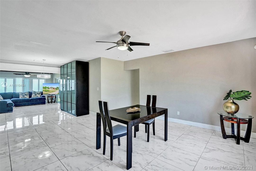 Recently Sold: $340,000 (3 beds, 2 baths, 1500 Square Feet)