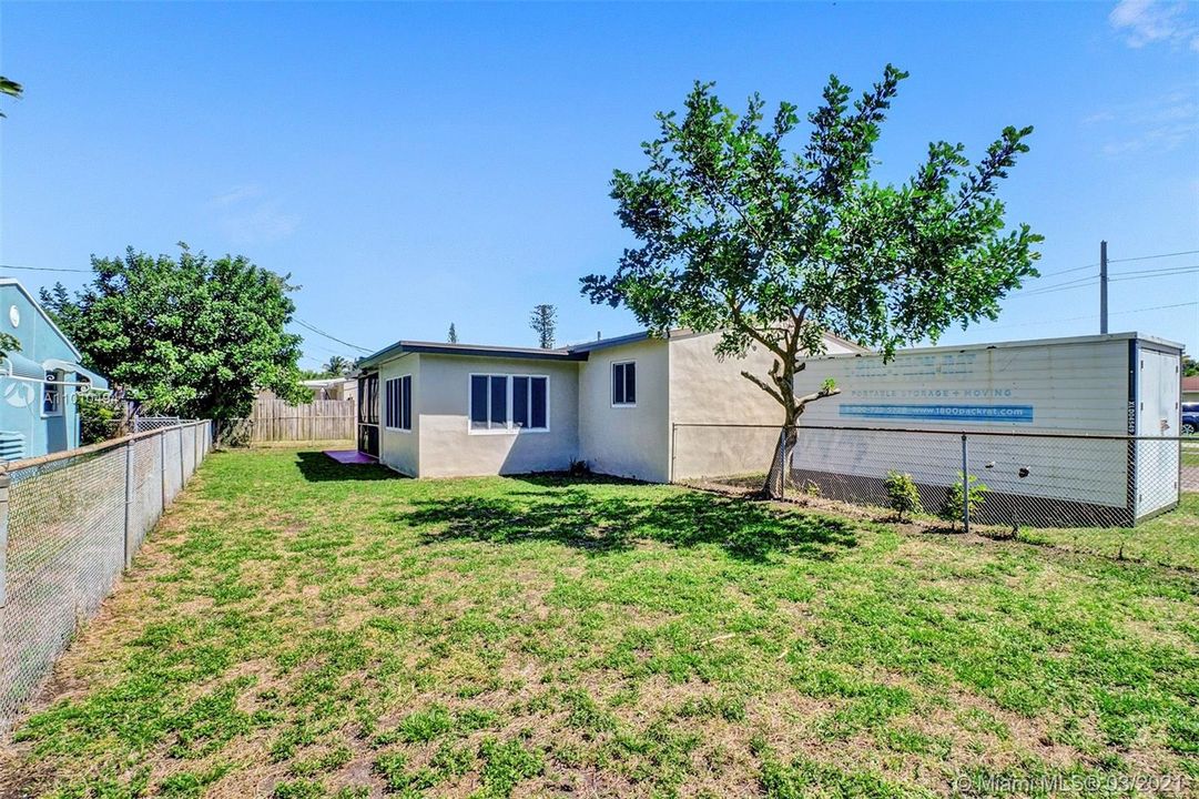 Recently Sold: $340,000 (3 beds, 2 baths, 1500 Square Feet)