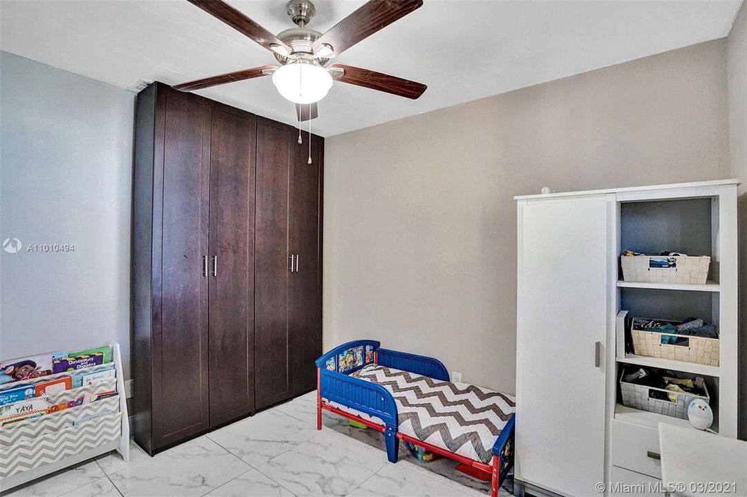 Recently Sold: $340,000 (3 beds, 2 baths, 1500 Square Feet)