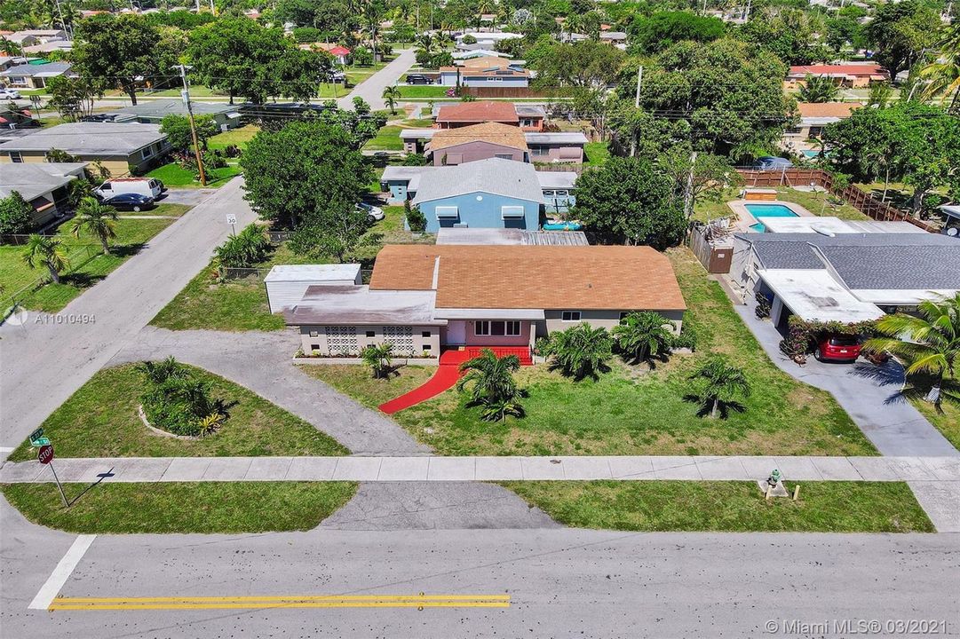 Recently Sold: $340,000 (3 beds, 2 baths, 1500 Square Feet)