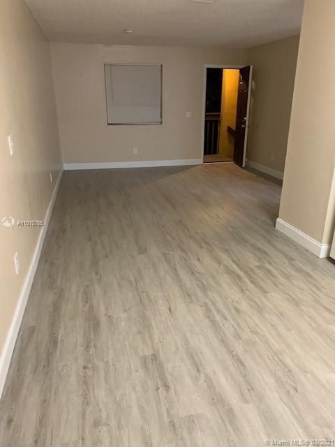 Recently Rented: $750 (2 beds, 1 baths, 800 Square Feet)