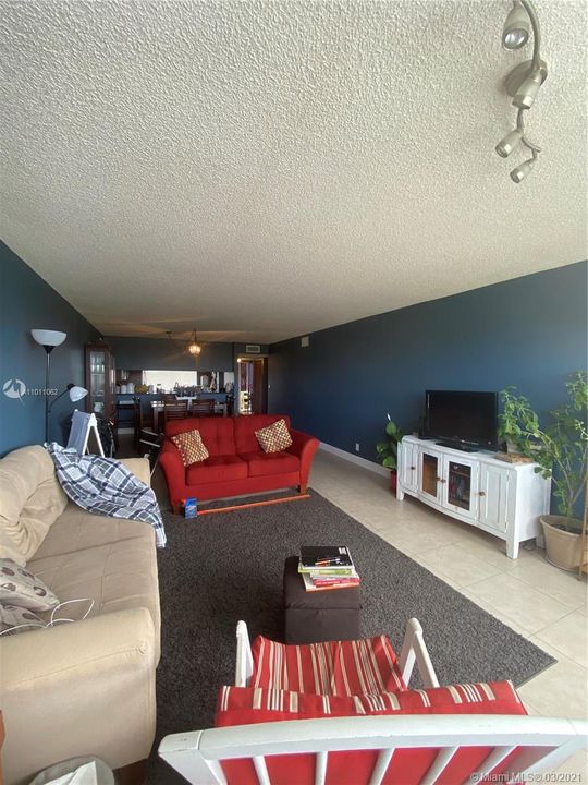 Recently Sold: $145,000 (2 beds, 2 baths, 1350 Square Feet)