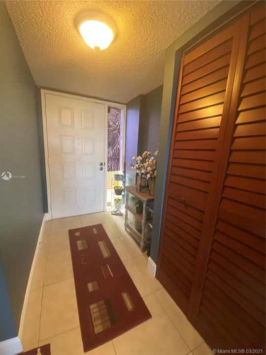 Recently Sold: $145,000 (2 beds, 2 baths, 1350 Square Feet)