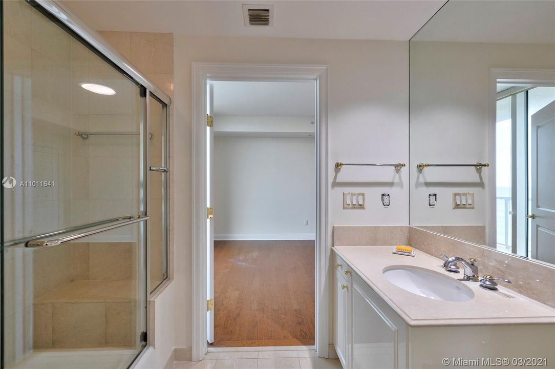 Недавно арендовано: $8,250 (3 спален, 2 ванн, 2420 Квадратных фут)