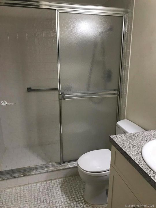 Recently Sold: $52,000 (1 beds, 1 baths, 585 Square Feet)