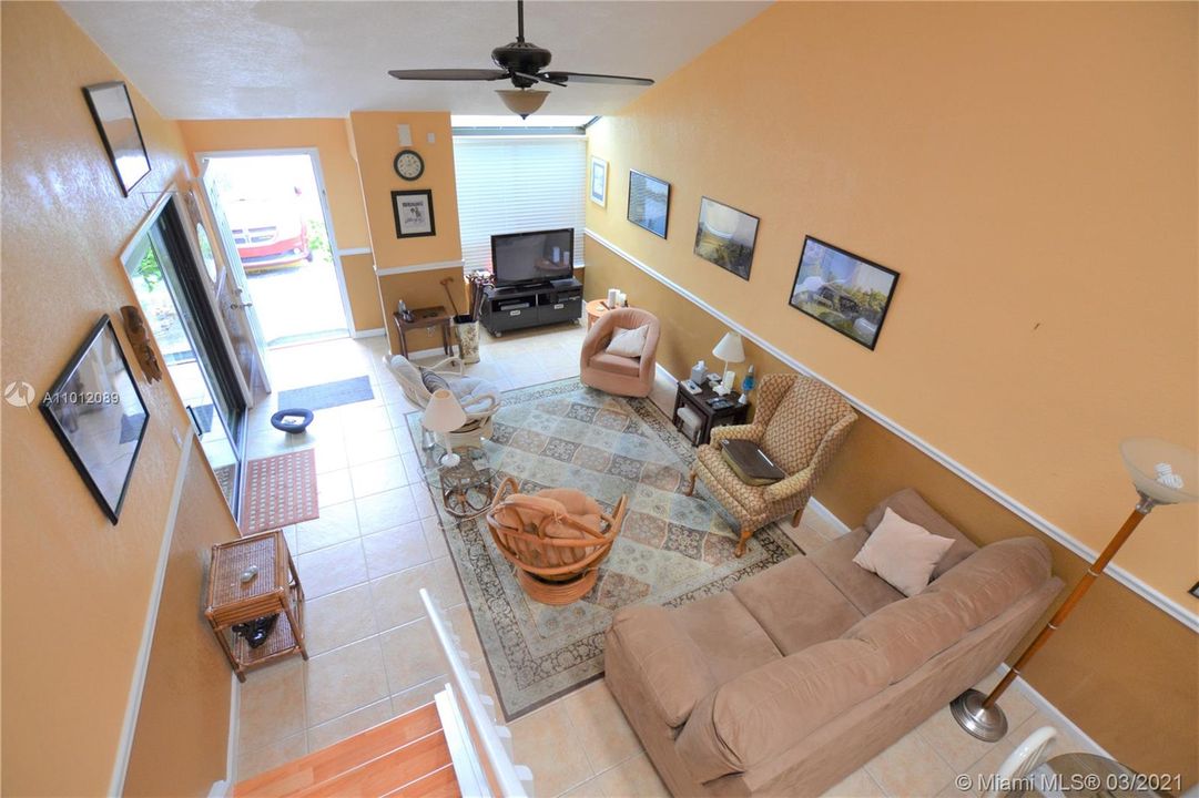 Recently Sold: $228,000 (3 beds, 2 baths, 1770 Square Feet)