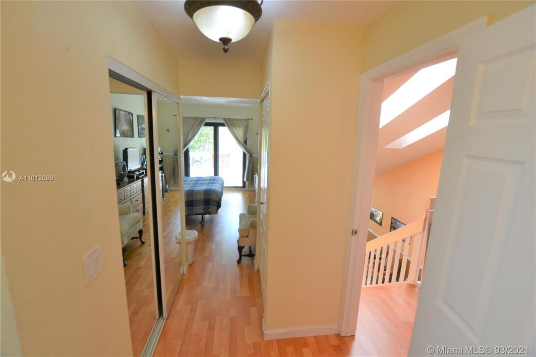 Recently Sold: $228,000 (3 beds, 2 baths, 1770 Square Feet)