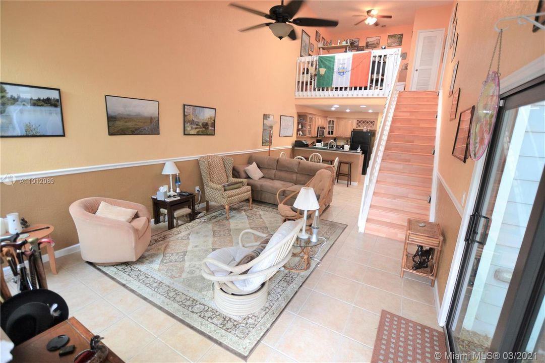 Recently Sold: $228,000 (3 beds, 2 baths, 1770 Square Feet)