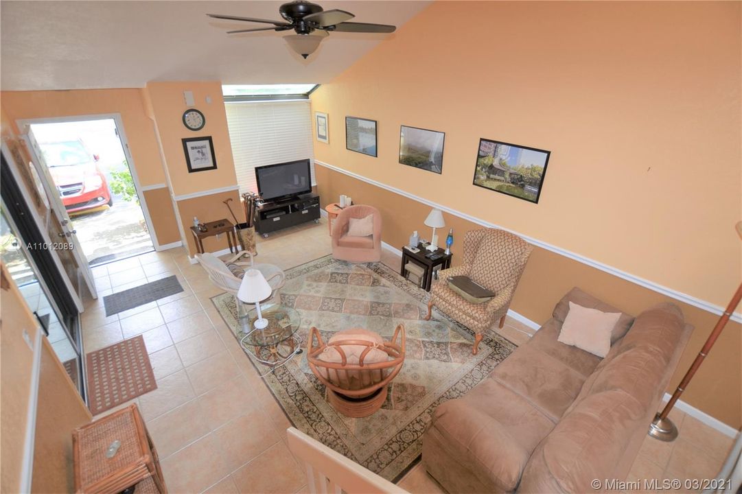 Recently Sold: $228,000 (3 beds, 2 baths, 1770 Square Feet)