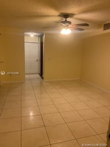 Recently Rented: $2,250 (3 beds, 2 baths, 1654 Square Feet)