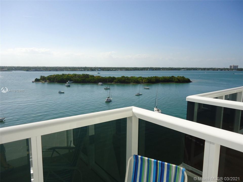 Recently Rented: $1,650 (1 beds, 1 baths, 760 Square Feet)