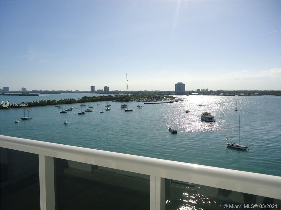 Recently Rented: $1,650 (1 beds, 1 baths, 760 Square Feet)