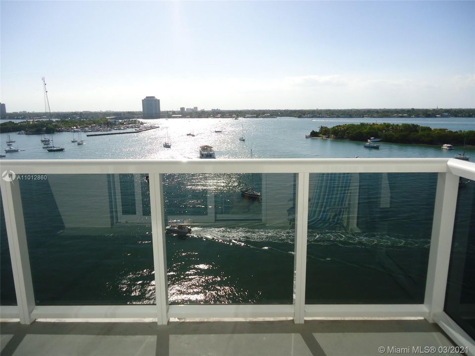 Recently Rented: $1,650 (1 beds, 1 baths, 760 Square Feet)