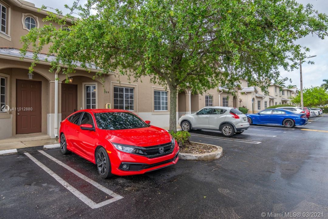 Недавно продано: $225,000 (3 спален, 2 ванн, 1419 Квадратных фут)