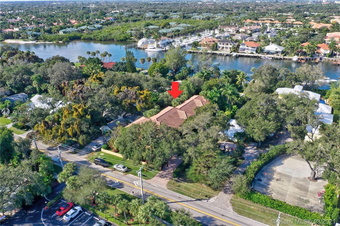 Недавно продано: $1,495,000 (3 спален, 4 ванн, 3110 Квадратных фут)