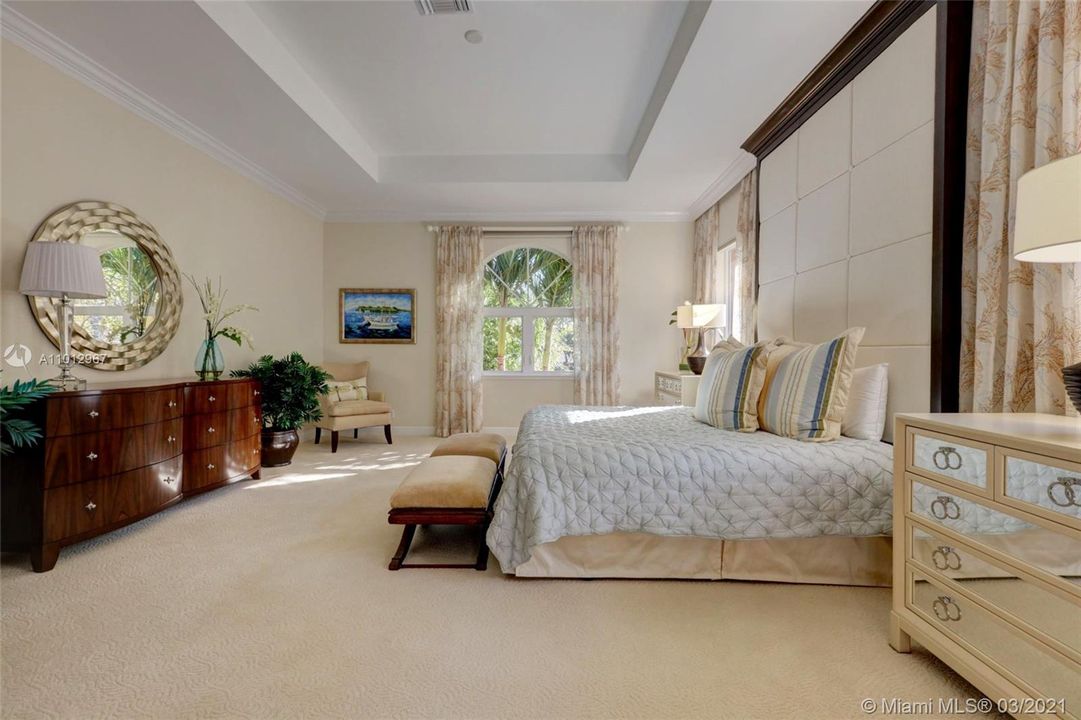 Недавно продано: $1,495,000 (3 спален, 4 ванн, 3110 Квадратных фут)