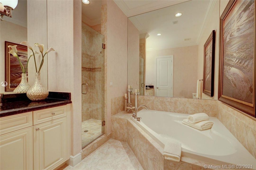 Недавно продано: $1,495,000 (3 спален, 4 ванн, 3110 Квадратных фут)