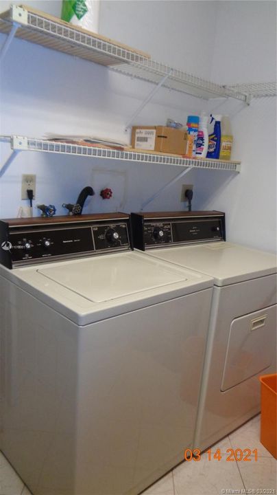 Full size washer/dryer