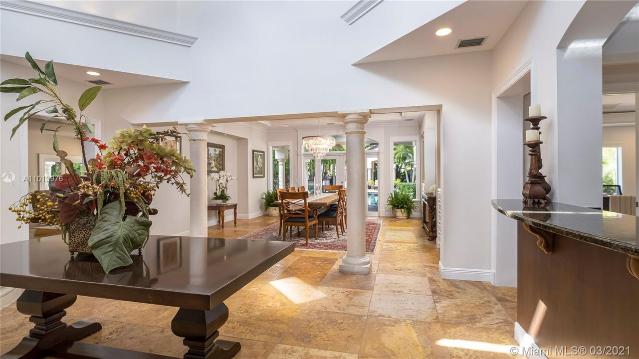 Недавно продано: $3,195,000 (7 спален, 7 ванн, 7617 Квадратных фут)