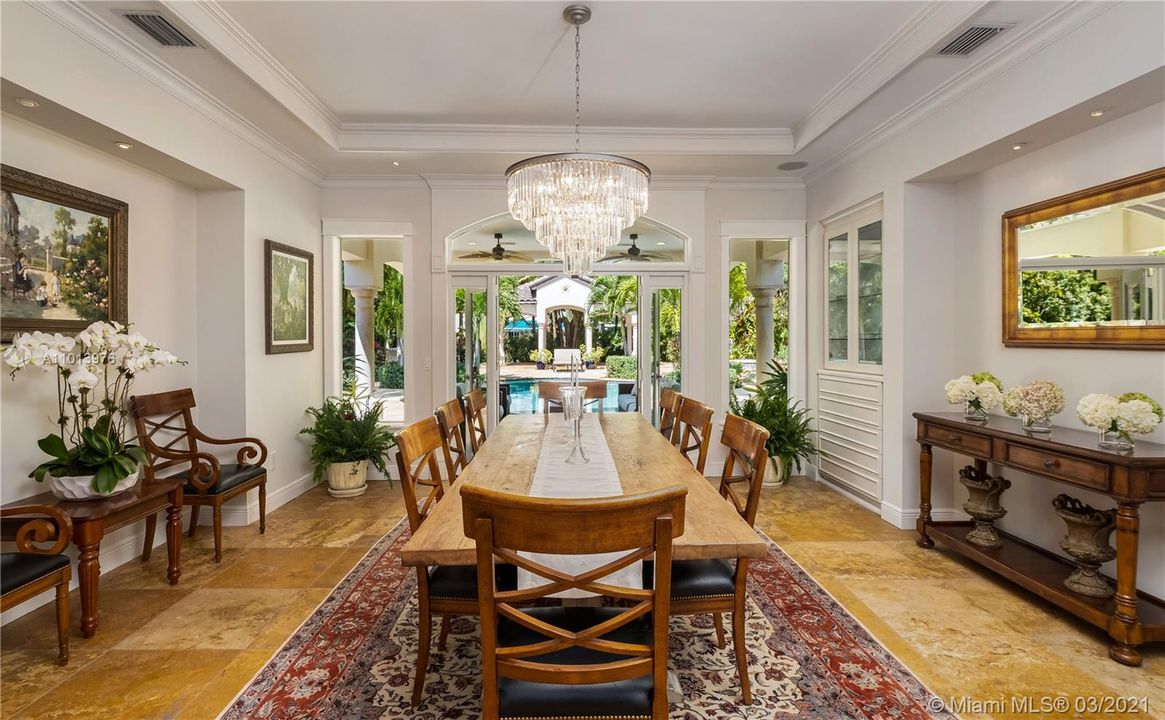 Недавно продано: $3,195,000 (7 спален, 7 ванн, 7617 Квадратных фут)