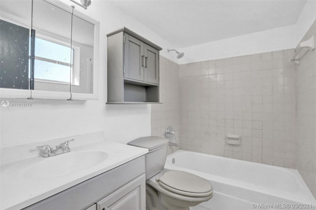 Vendido Recientemente: $2,800,000 (0 camas, 0 baños, 0 Pies cuadrados)