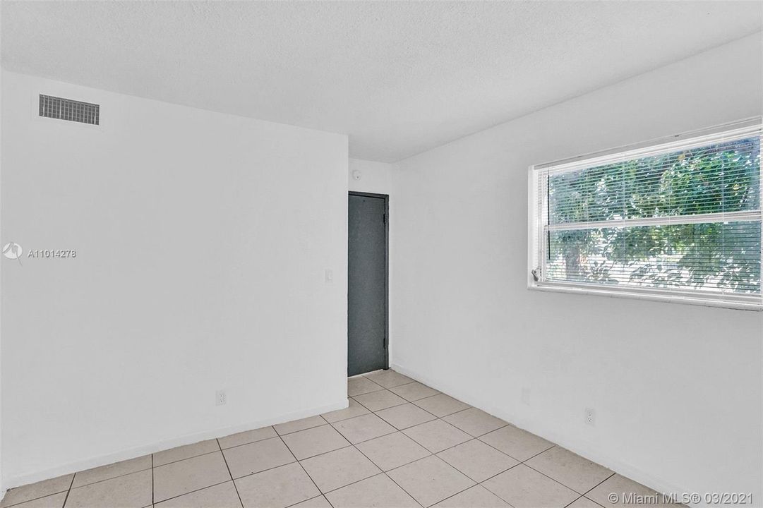 Vendido Recientemente: $2,800,000 (0 camas, 0 baños, 0 Pies cuadrados)