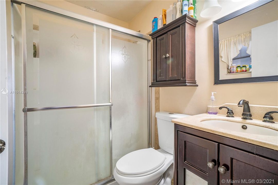 Vendido Recientemente: $485,000 (0 camas, 0 baños, 2225 Pies cuadrados)