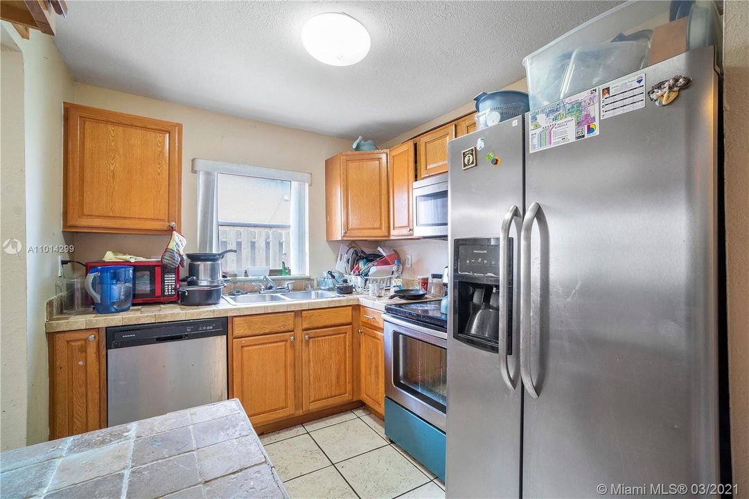 Vendido Recientemente: $485,000 (0 camas, 0 baños, 2225 Pies cuadrados)