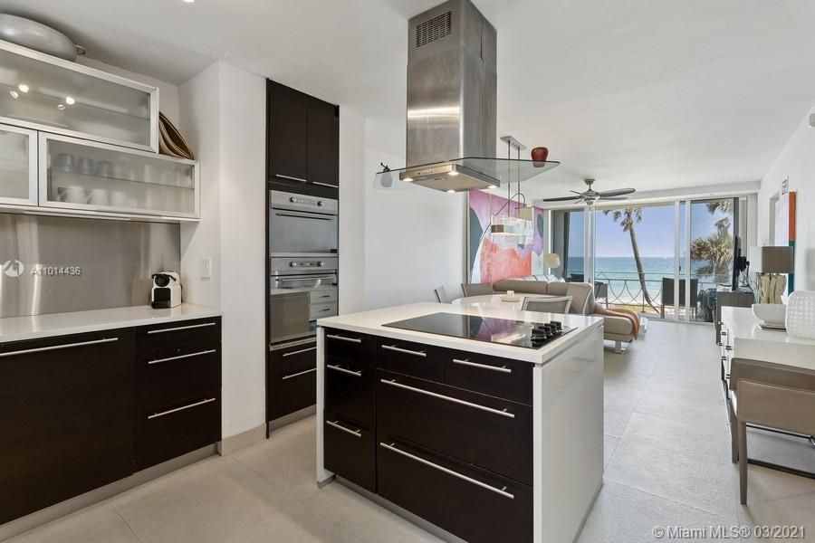 最近售出: $340,000 (2 贝兹, 2 浴室, 1000 平方英尺)