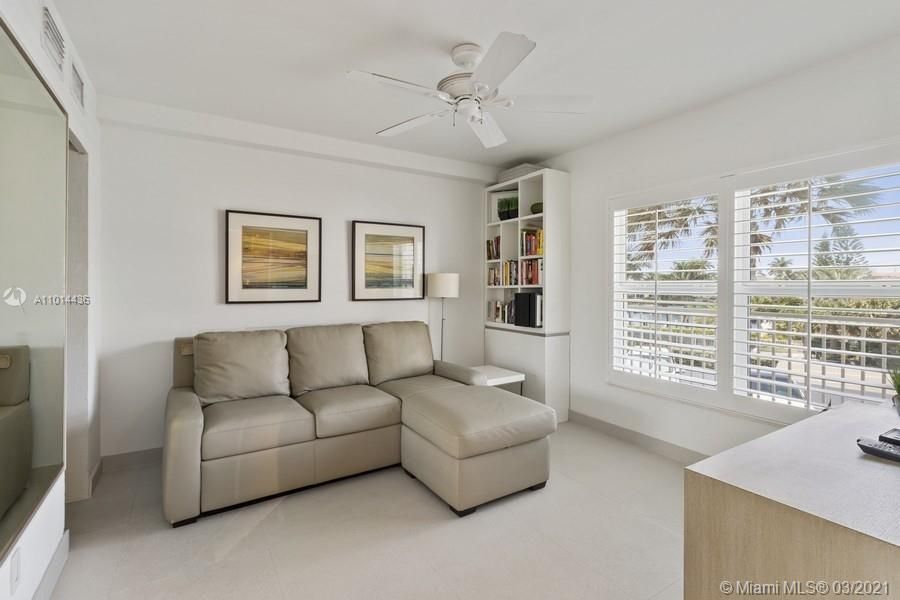 最近售出: $340,000 (2 贝兹, 2 浴室, 1000 平方英尺)