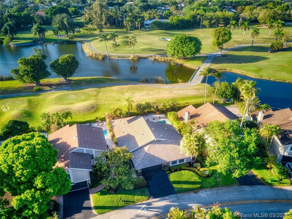 Recently Sold: $505,000 (3 beds, 2 baths, 1695 Square Feet)