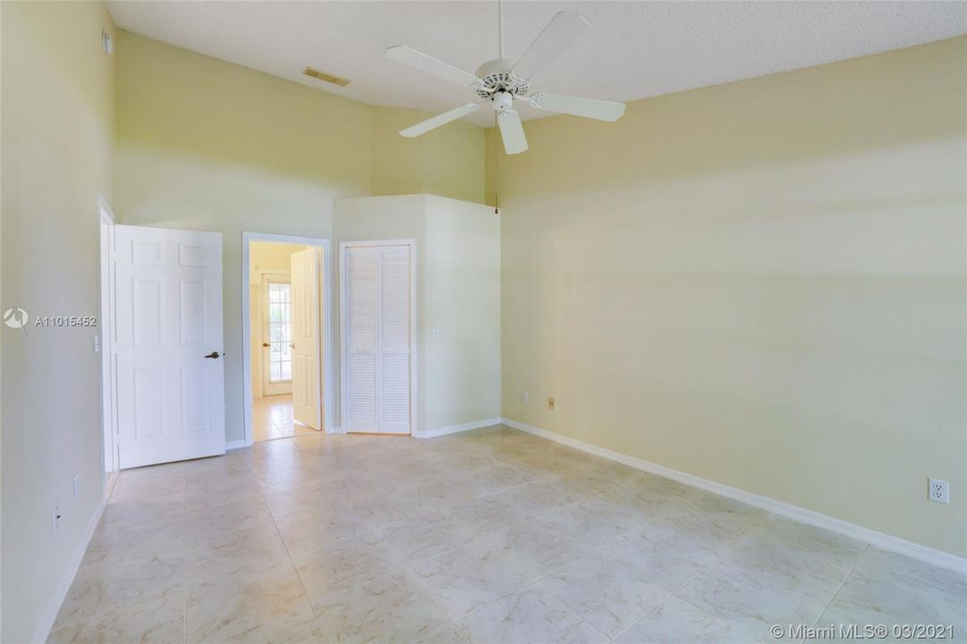 Main Bedroom with Walk In Closet