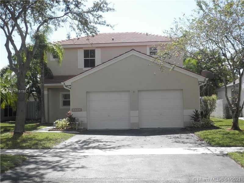 Recently Rented: $2,475 (3 beds, 2 baths, 1998 Square Feet)