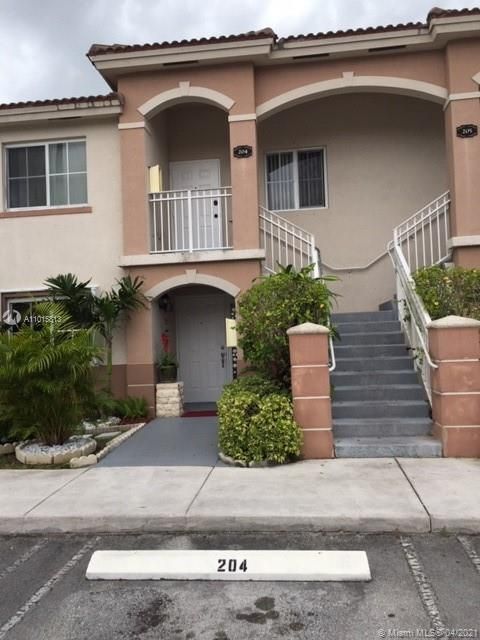 Recently Sold: $146,000 (2 beds, 2 baths, 815 Square Feet)