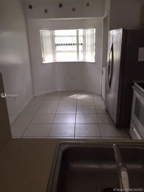 Recently Sold: $146,000 (2 beds, 2 baths, 815 Square Feet)