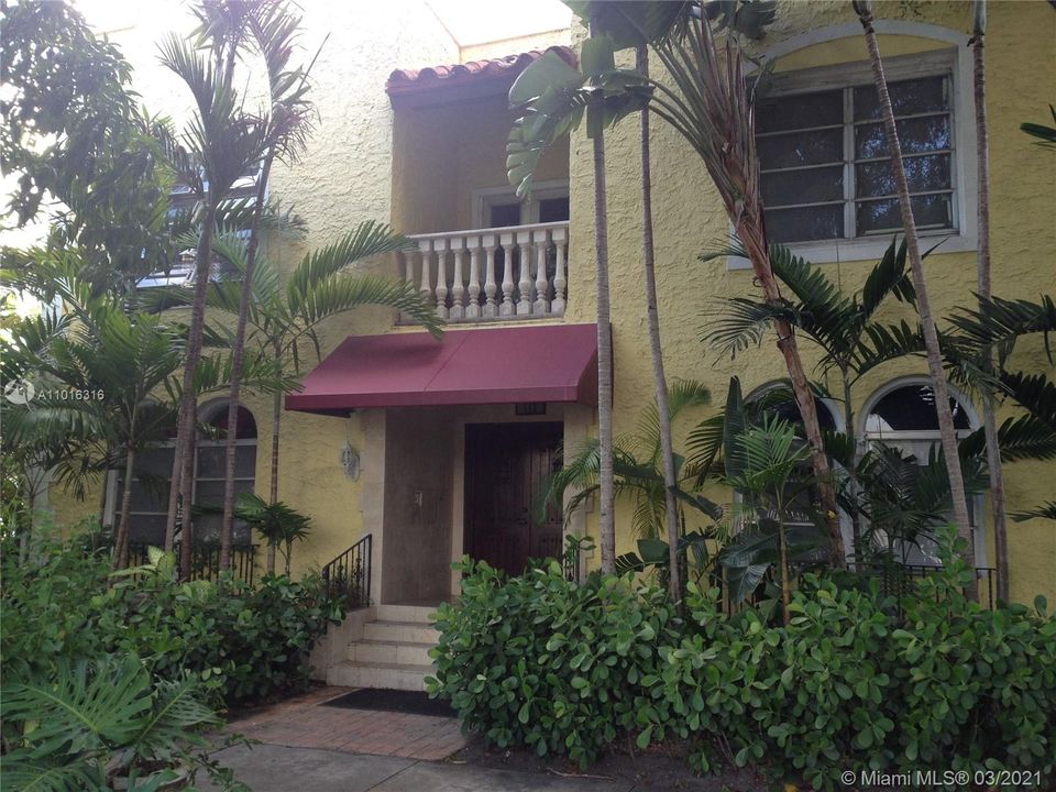 Недавно арендовано: $950 (0 спален, 1 ванн, 250 Квадратных фут)