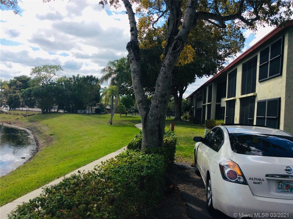 Recently Sold: $115,500 (2 beds, 2 baths, 880 Square Feet)