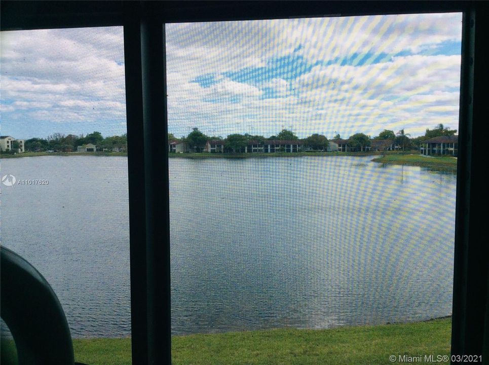 Recently Sold: $115,500 (2 beds, 2 baths, 880 Square Feet)